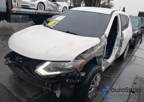 2018 Nissan Rogue S z USA, uszkodzony, nr VIN 5N1AT2MT2JC773107